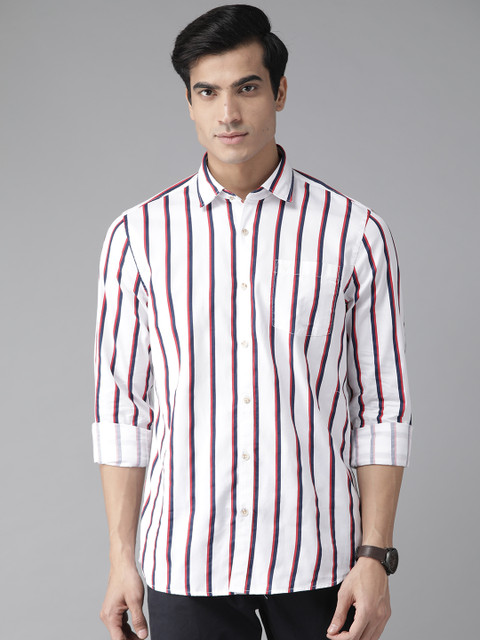 

Blackberrys Men White & Navy Blue Slim Fit Striped Casual Shirt