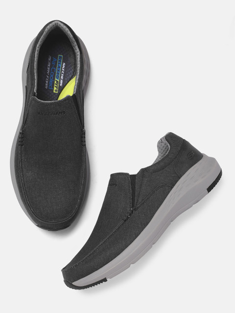 

Skechers Men Black Slip-On Parson Trest Sneakers