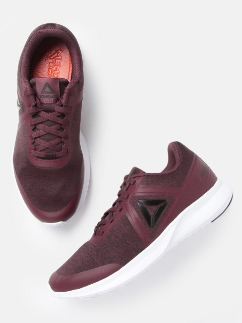 

Reebok Men Burgundy Solid Speed Breeze Running Shoes