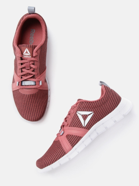 

Reebok Women Dusty Pink & Black Self Striped Lite LP Training Shoes