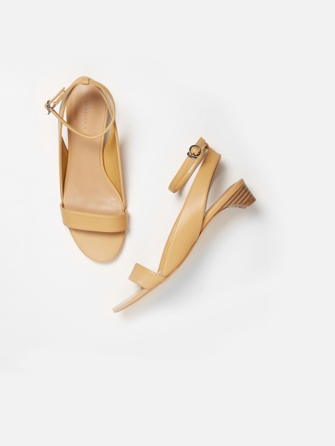 

CHARLES & KEITH Women Tan Solid Sandals