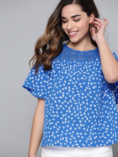

Mast & Harbour Women Blue & White Floral Print Boxy Top