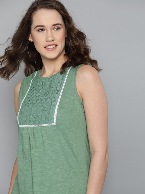 

Mast & Harbour Women Green Solid Pure Cotton Top