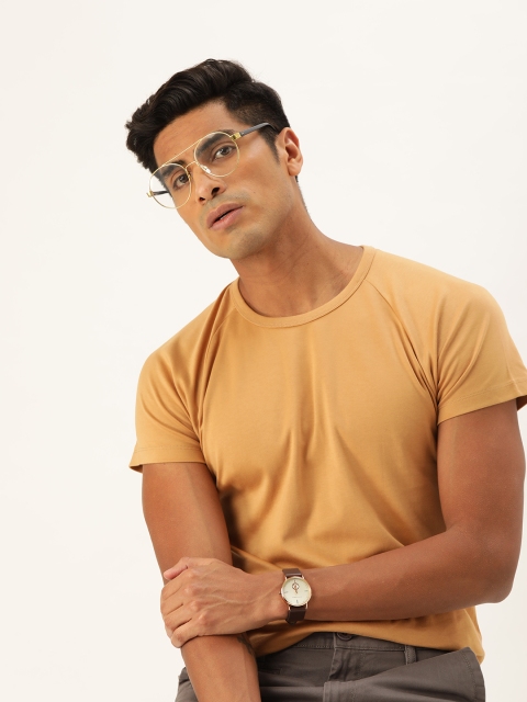 

Mr Bowerbird Men Khaki Tailored Fit Solid Round Neck Pure Cotton T-shirt