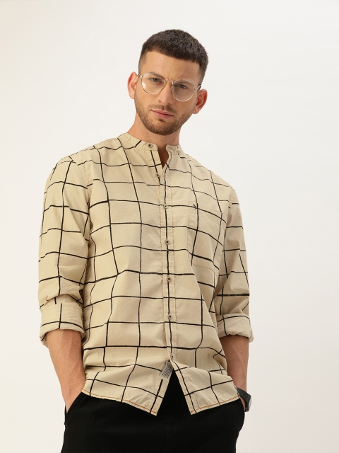 

Mr Bowerbird Men Beige & Black Regular Fit Hand Printed Checked Sustainable Casual Sustainable Sustainable Shirt