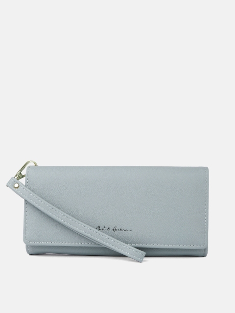 

Mast & Harbour Women Blue Solid Two Fold Wallet