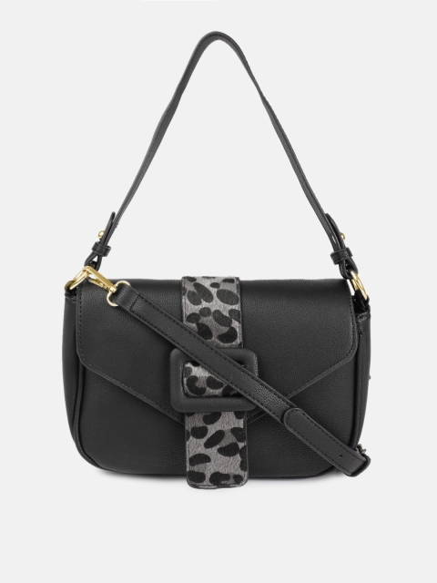 

DressBerry Women Black Solid Hobo Bag