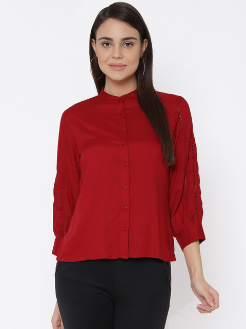 

Carlton London Women Maroon Regular Fit Solid Casual Shirt