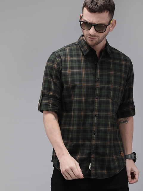 

Roadster Men Olive Green & Black Regular Fit Checked Casual Shirt