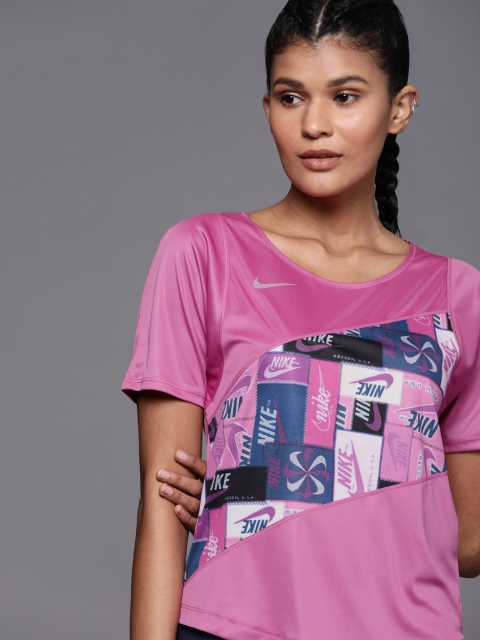 

Nike Women Pink Printed Standard Fit AS ICNCLSH PR Running T-shirt