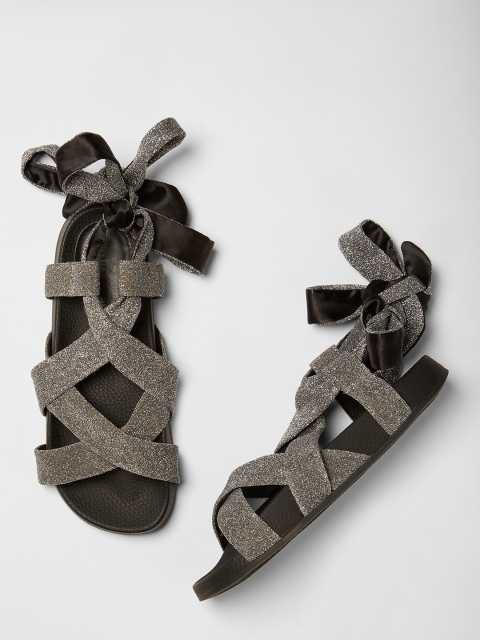

CHARLES & KEITH Women Silver-Toned Solid Open Toe Flats