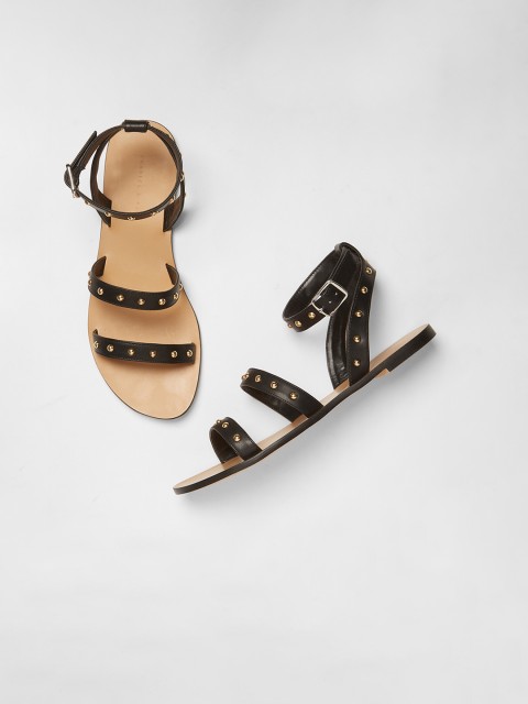 

CHARLES & KEITH Women Black Embellished Open Toe Flats