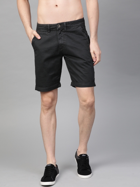 

Roadster Men Charcoal Grey Solid Regular Fit Shorts