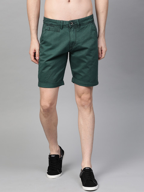 

Roadster Men Green Solid Regular Fit Shorts
