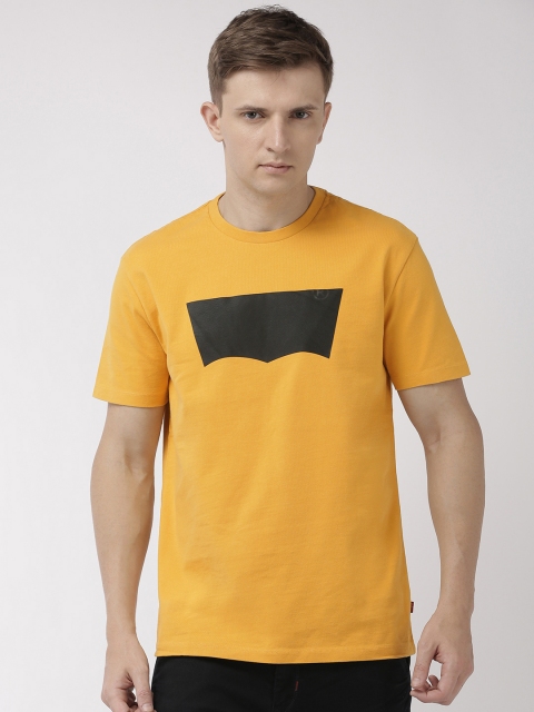 

Levis Men Mustard Yellow Solid Round Neck Pure Cotton T-shirt