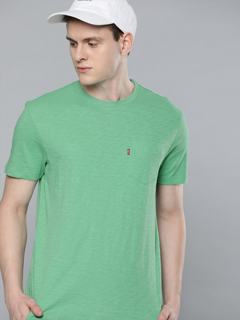 

Levis Men Green Solid Round Neck T-shirt With a Chest Pocket