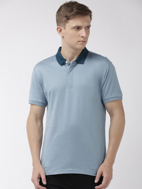 

Levis Men Blue Solid Polo Collar Pure Cotton T-shirt