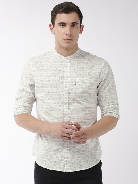

Levis Men White & Black Slim Fit Striped Casual Shirt