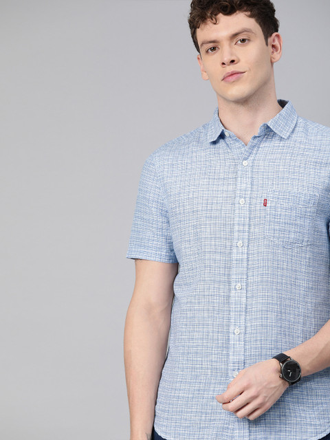 

Levis Men Blue & White Regular Fit Checked Casual Shirt