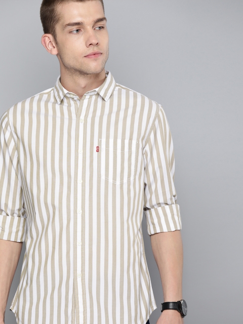 

Levis Men Beige & White Slim Fit Striped Casual Shirt