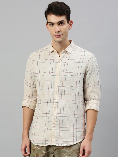 

Levis Men Off-White & Brown Regular Fit Checked Casual Linen Shirt