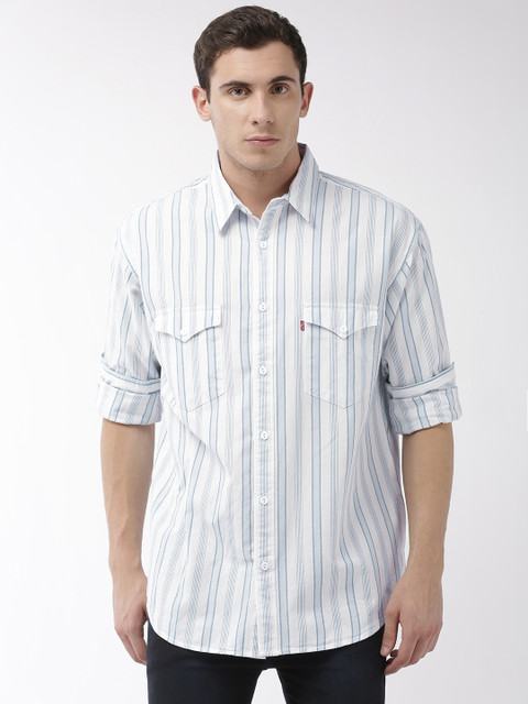 

Levis Men White & Blue Oversized Fit Striped Casual Shirt