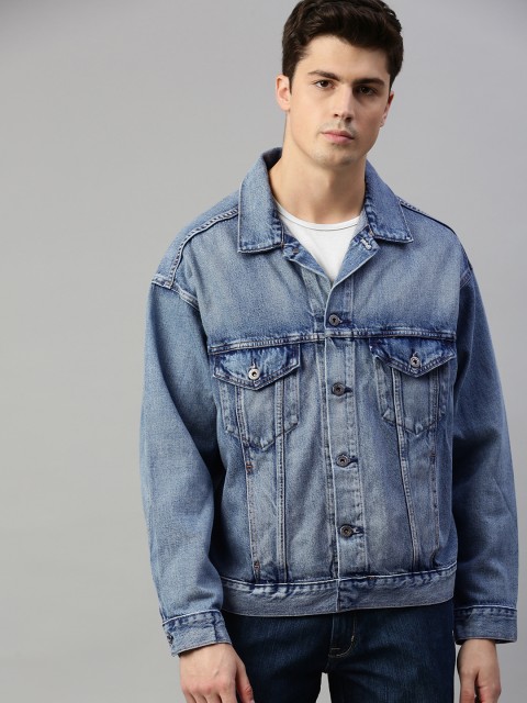 

Levis Men Blue Solid Denim Trucker Jacket