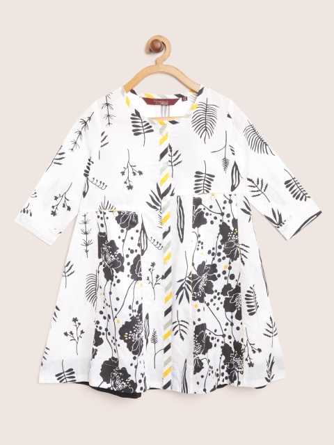 

Sangria Girls White & Black Printed A-Line Kurta