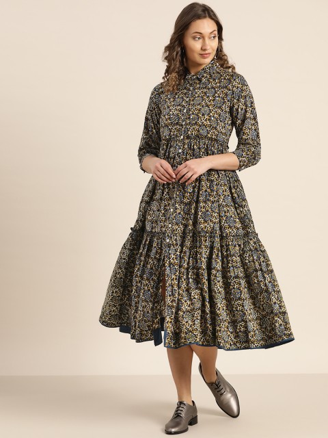 

Sangria Women Black & Beige Floral Printed Shirt Dress