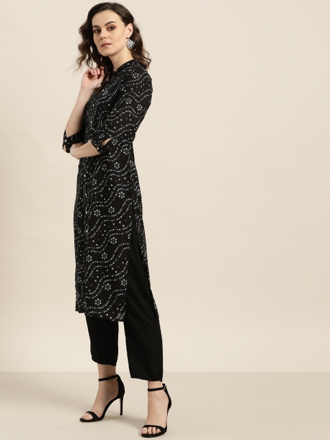 

Sangria Women Black & Off-White Bandhani Print Straight Kurta