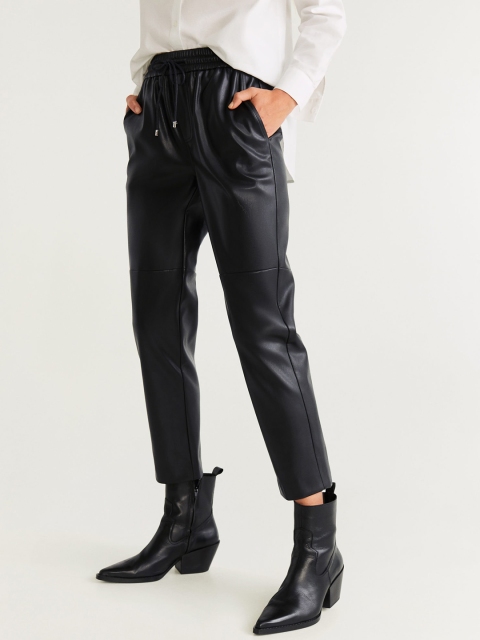 

MANGO Women Black Solid Cropped Regular Trousers