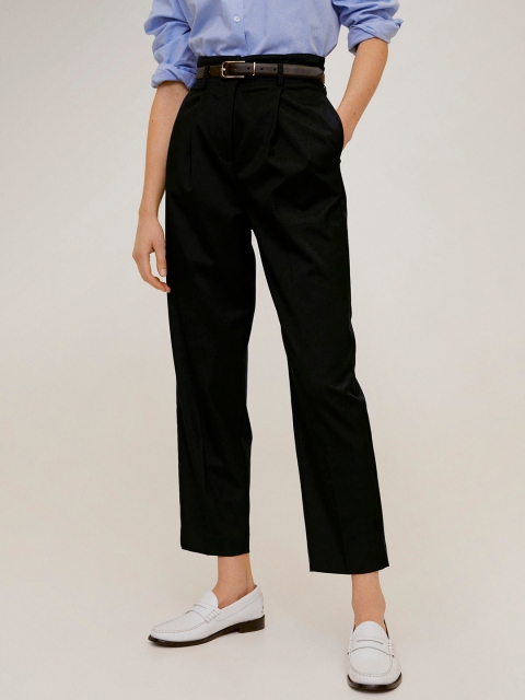

MANGO Women Black Regular Fit Solid Cropped Sustainable Trousers