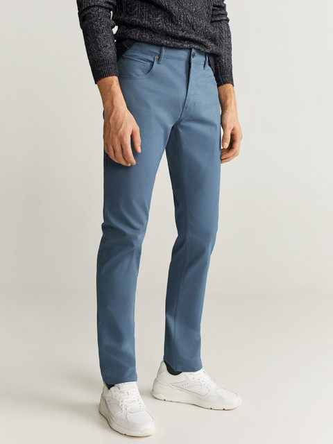 

MANGO MAN Men Blue Slim Fit Solid Chinos