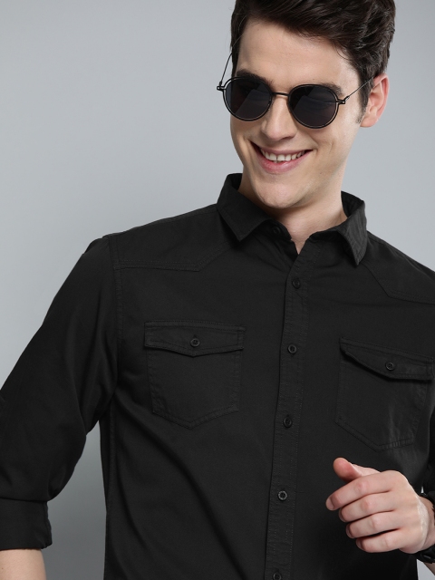 

HERE&NOW Men Black Slim Fit Solid Casual Shirt
