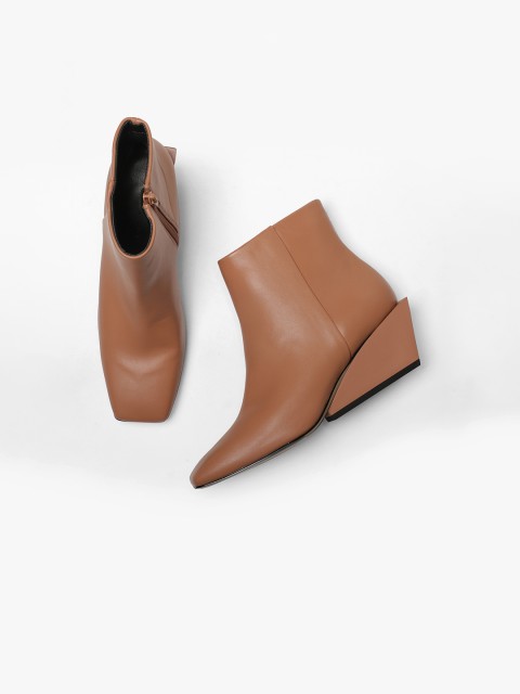 

CHARLES & KEITH Women Nude-Coloured Solid Heeled Boots