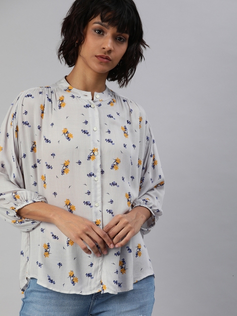 

Levis Women Grey Printed Pure Cotton Top