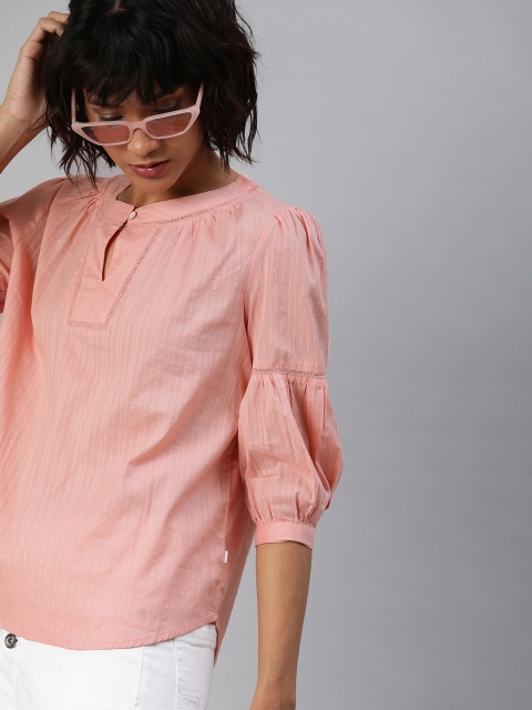 

Levis Women Peach-Coloured Solid Puffed Sleeves Pure Cotton Top