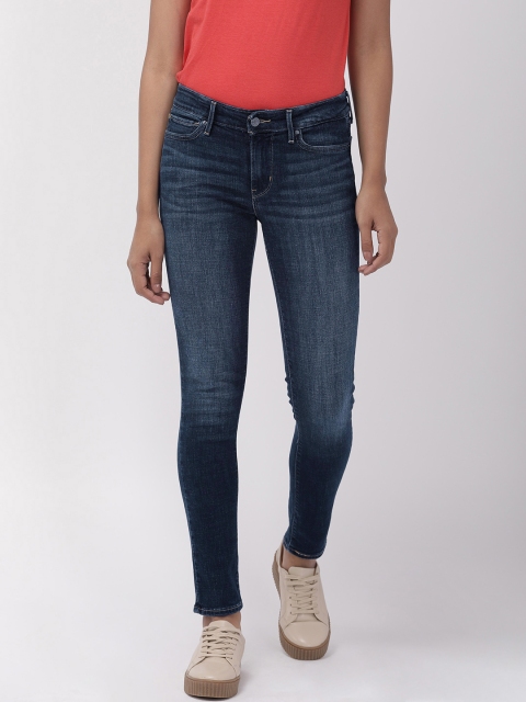 

Levis Women Blue 711 Skinny Fit Mid-Rise Clean Look Stretchable Jeans