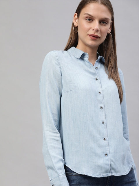 

Levis Women Blue Regular Fit Solid Casual Shirt
