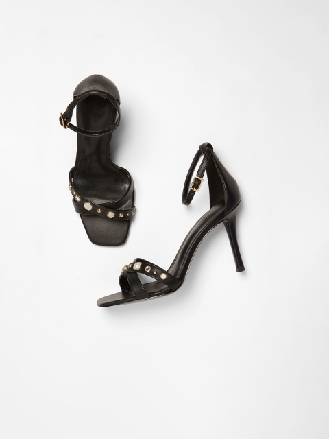 

CHARLES & KEITH Women Black Embellished Mid-Top Heels