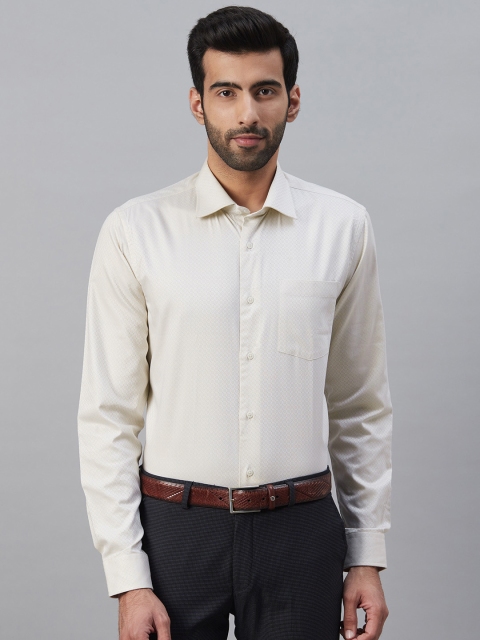 

Blackberrys Men Beige Smart Fit Self Design Semiformal Shirt