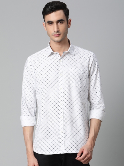

Blackberrys Men White & Navy Blue Slim Fit Checked Casual Shirt