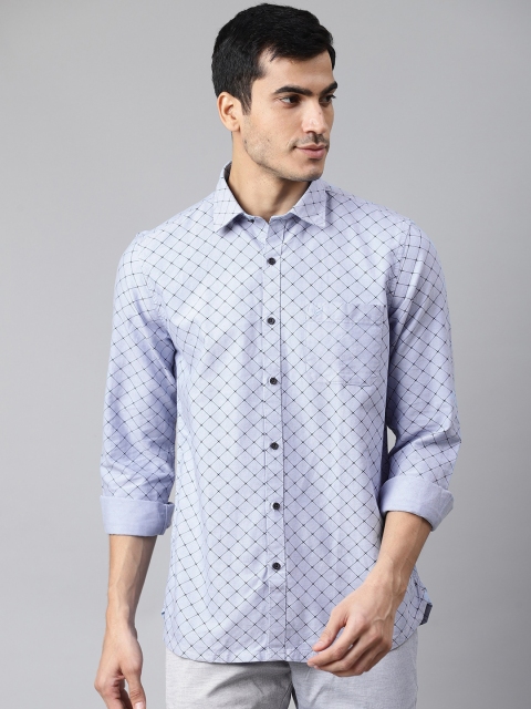 

Blackberrys Men Blue Slim Fit Criss-Cross Print Casual Shirt