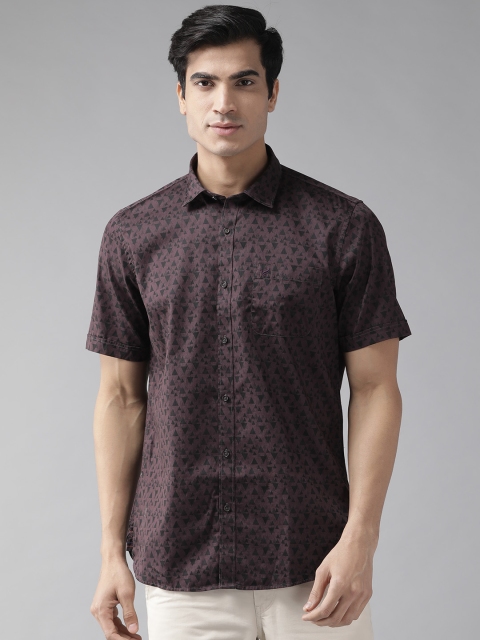 

Blackberrys Men Burgundy & Black Slim Fit Printed Casual Shirt