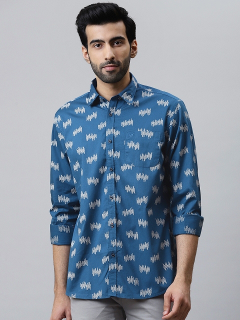 

Blackberrys Men Blue & White Slim Fit Geometric Printed Casual Shirt