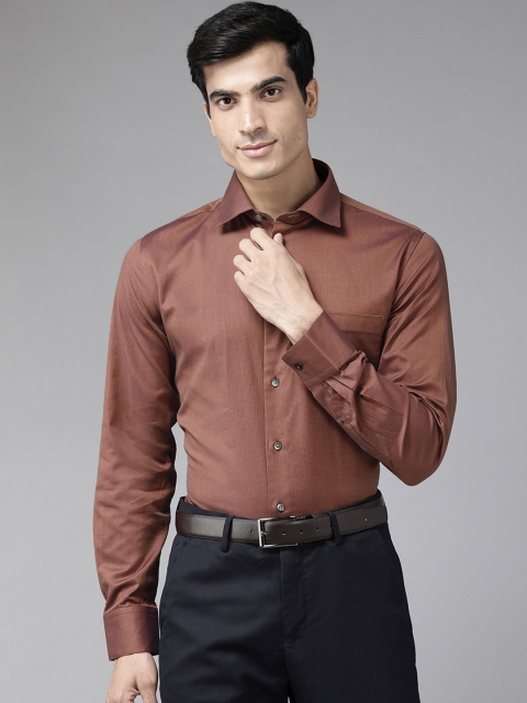 

Blackberrys Men Brown Micro Printed Pure Cotton Formal Shirt