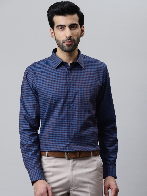 

Blackberrys Men Blue & Brown Giza Cotton Slim Fit Checked Formal Shirt