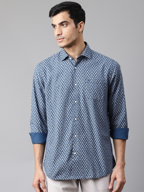 

Blackberrys Men Blue & White Slim Fit Printed Casual Shirt