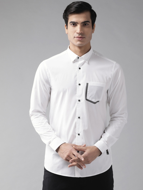 

Blackberrys Men White Trim Regular Fit Knitted Solid Casual Shirt