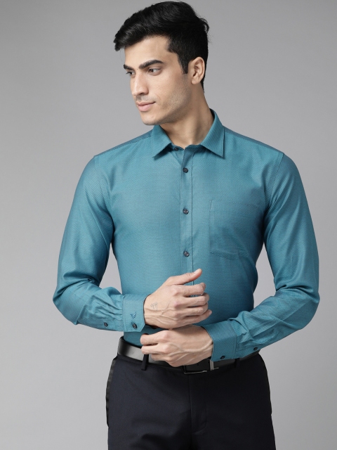

Blackberrys Men Teal Blue & Red Slim Fit Self Design Formal Shirt